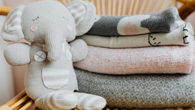 How to Choose a Blanket Based on Your Sleep Preferences