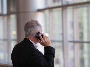 Key Red Flags to Watch for When Receiving Suspicious Calls