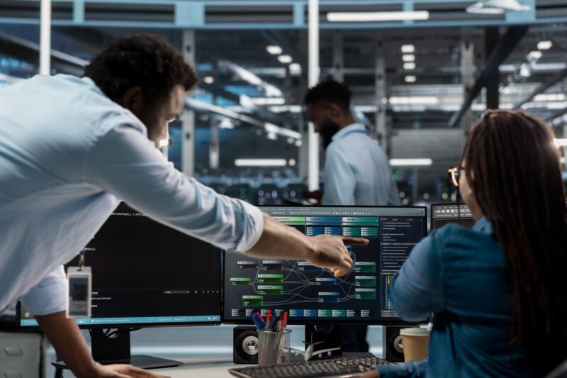 Choosing the Right Network Automation Software for Complex Systems